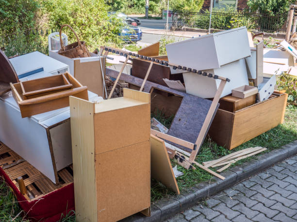 Best Garage Cleanout Services  in Eaton, OH